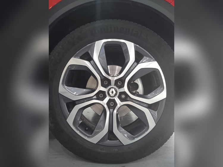 RENAULT CAPTUR TECHNO 140CV MILD HYBRID foto 7